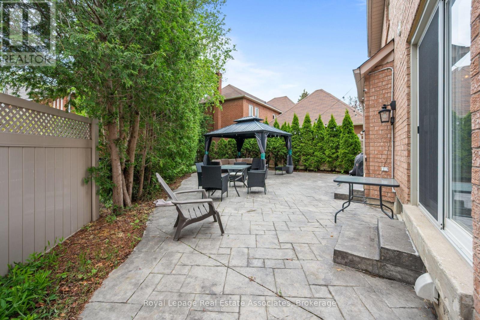 Photo 39 of 6682 Snow Goose Lanes Lane, Mississauga ON
