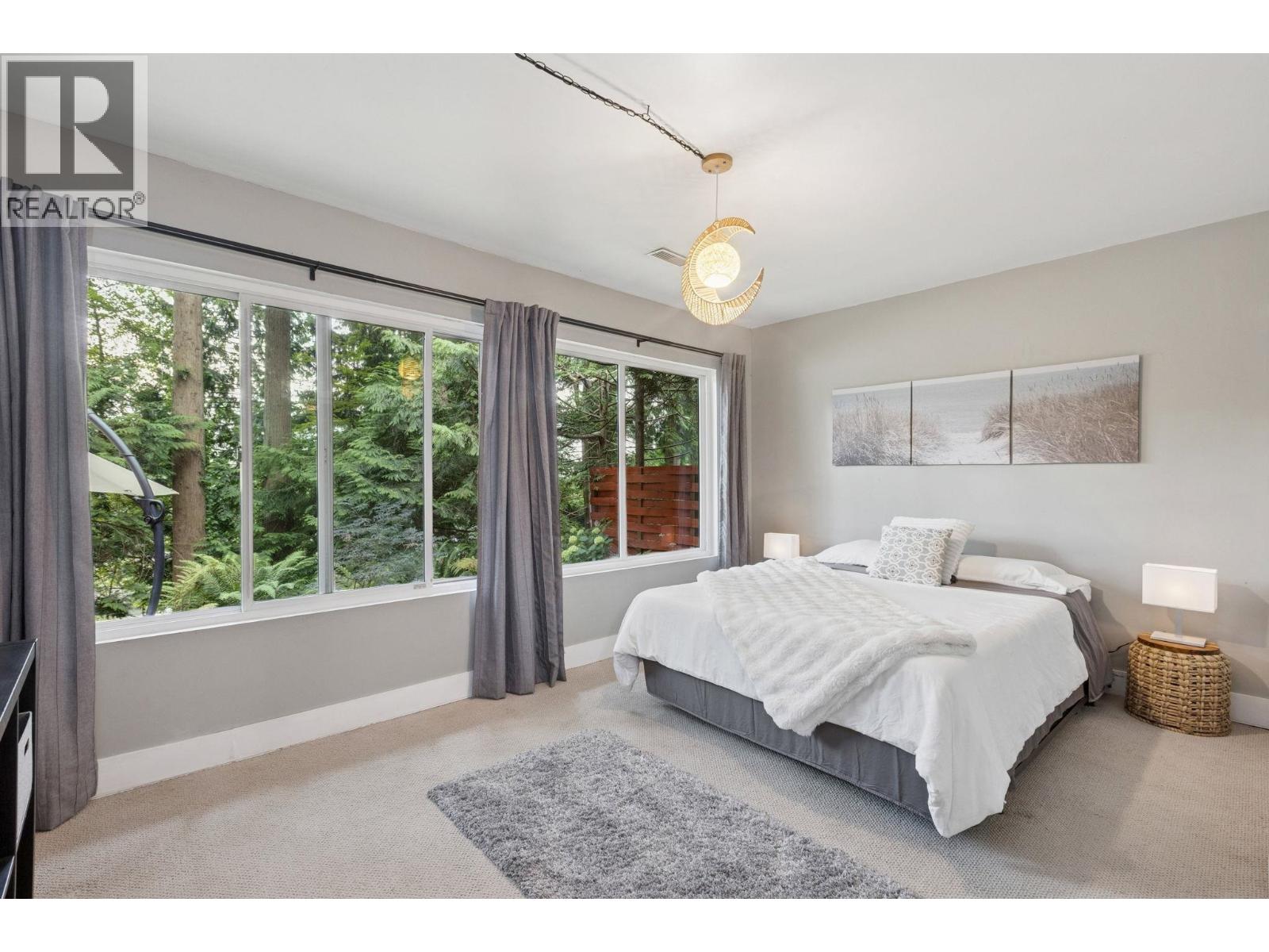 Photo 20 of 1433 Mcnair Drive, North Vancouver BC