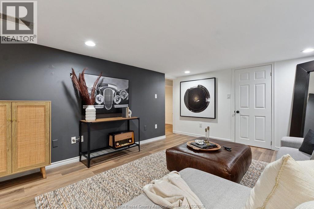 Photo 29 of 1252 Matthew Brady, Windsor ON