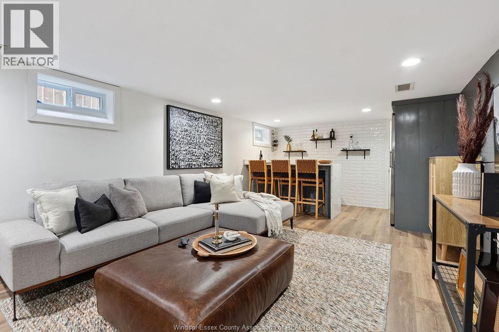 Photo 26 of 1252 Matthew Brady, Windsor ON