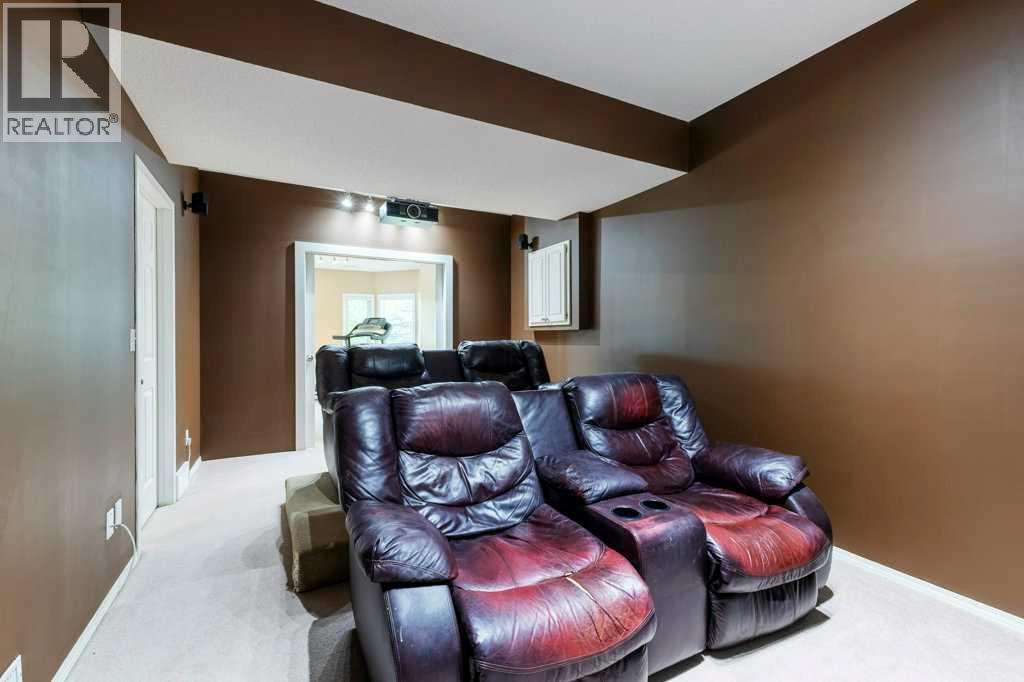 Photo 36 of 119 Valley Ridge Green Nw, Calgary AB