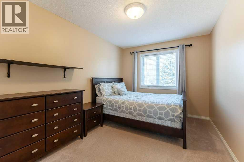 Photo 28 of 119 Valley Ridge Green Nw, Calgary AB