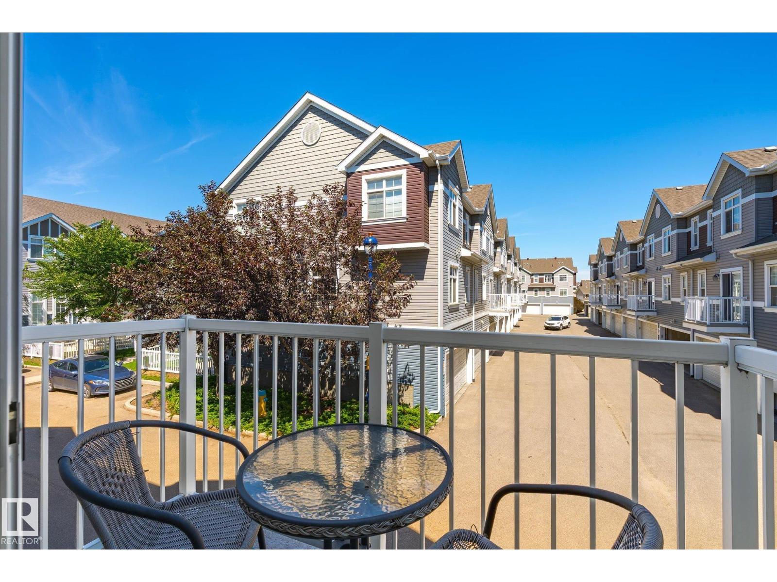 Photo 15 of 53 9151 Shaw Wy Sw, Edmonton AB