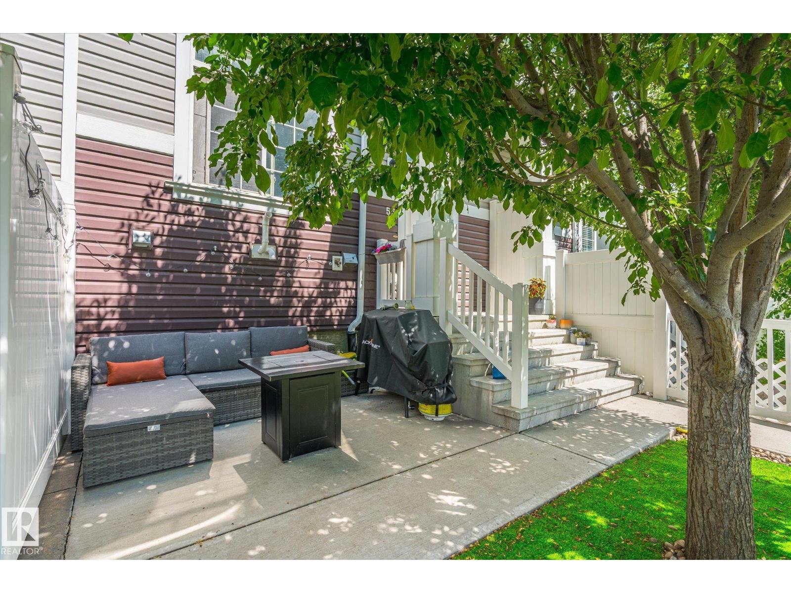 Photo 4 of 53 9151 Shaw Wy Sw, Edmonton AB