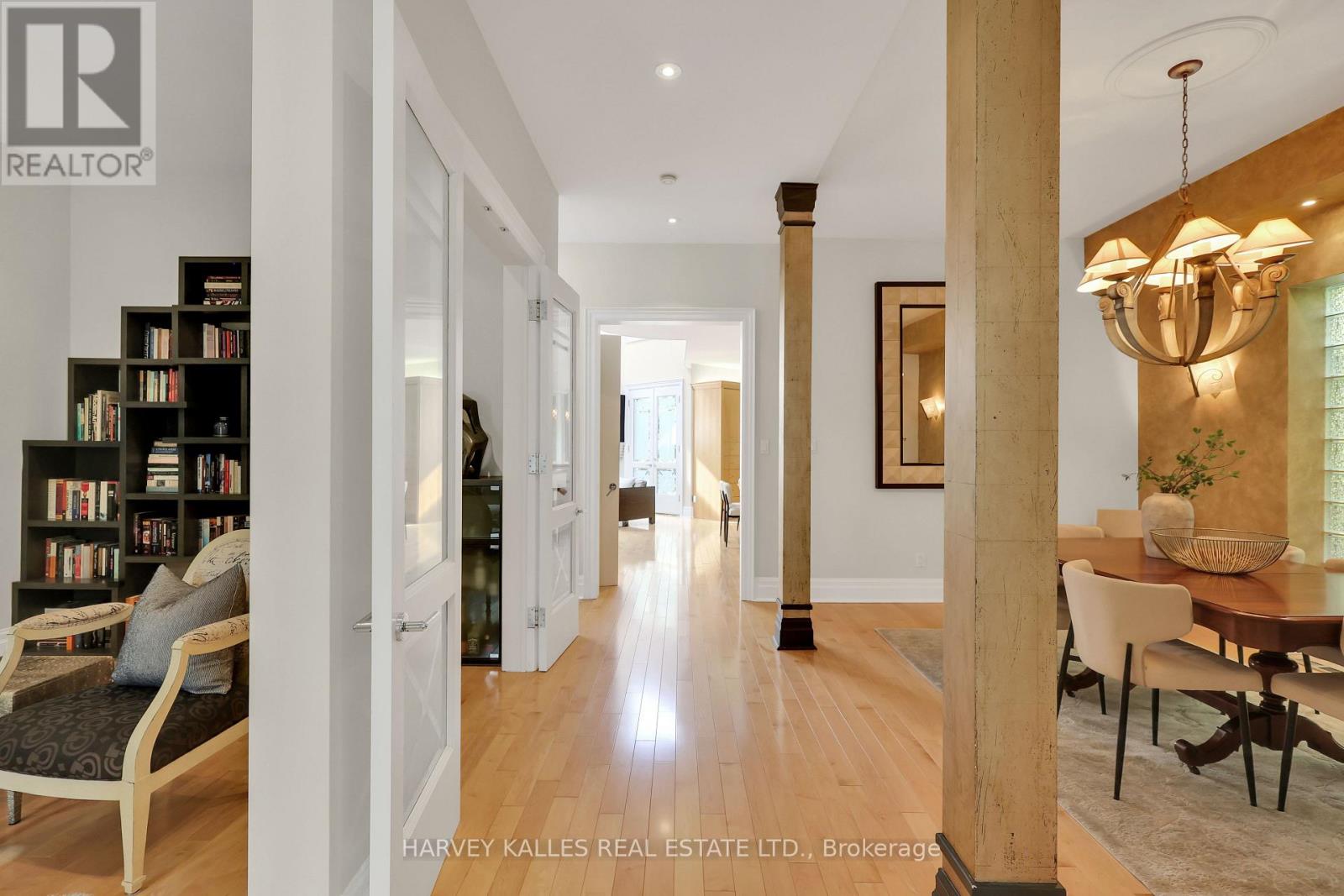 Photo 10 of 99 Bideford Avenue, Toronto ON