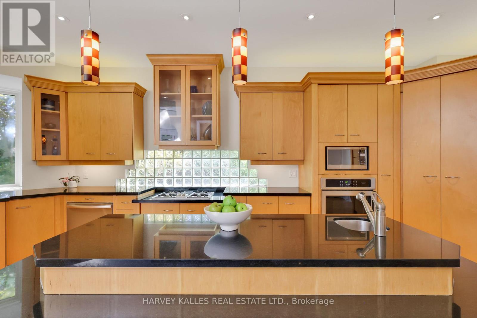 Photo 17 of 99 Bideford Avenue, Toronto ON