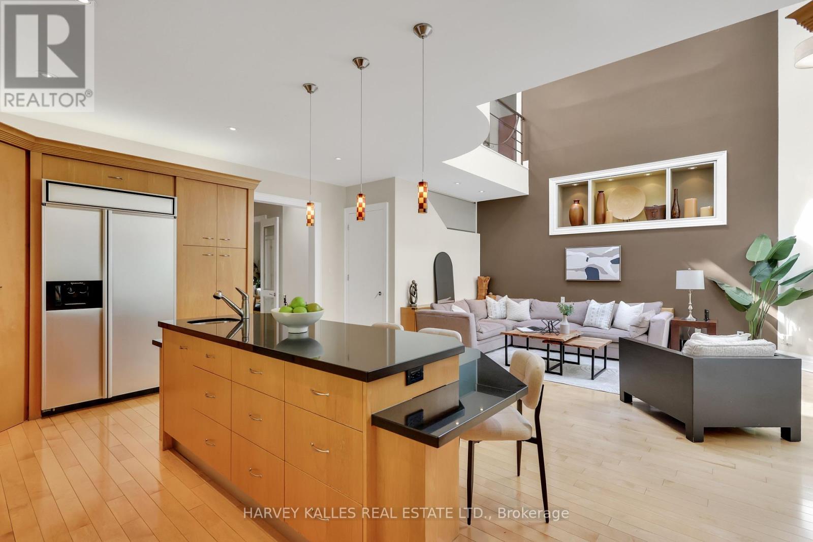 Photo 20 of 99 Bideford Avenue, Toronto ON