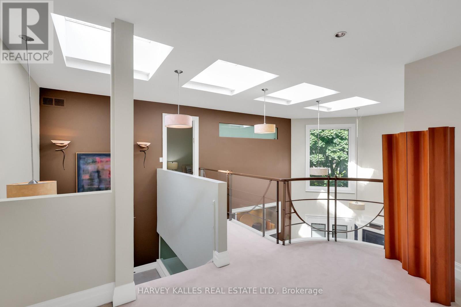 Photo 29 of 99 Bideford Avenue, Toronto ON