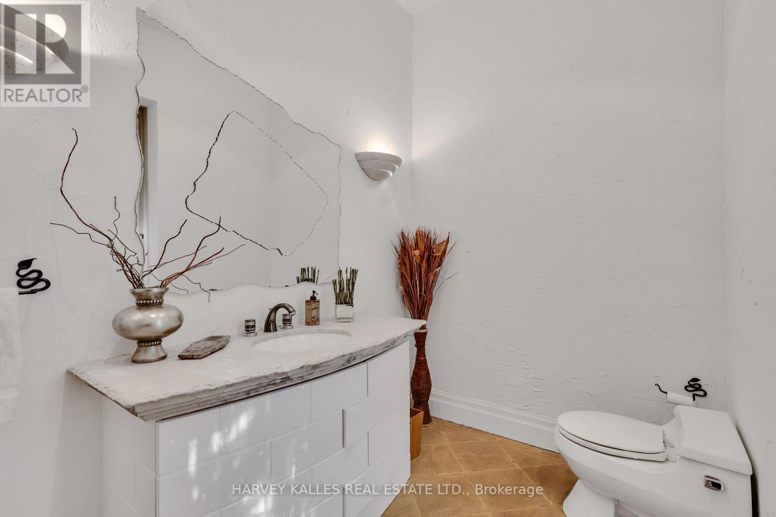 Photo 6 of 99 Bideford Avenue, Toronto ON