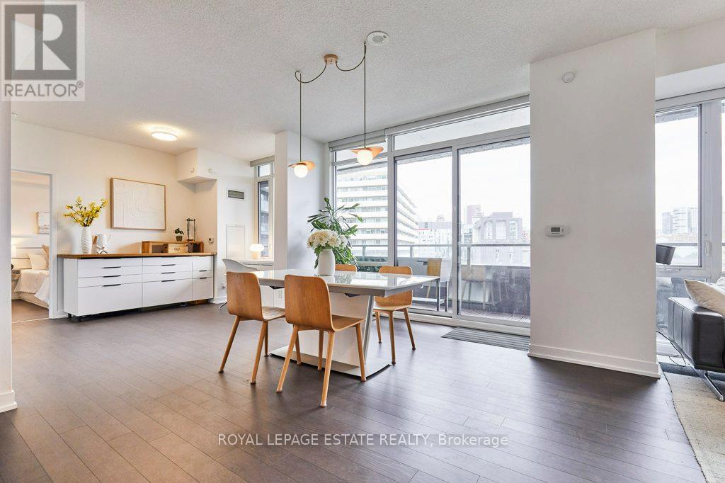 Photo 12 of N 419 120 Bayview Avenue, Toronto ON