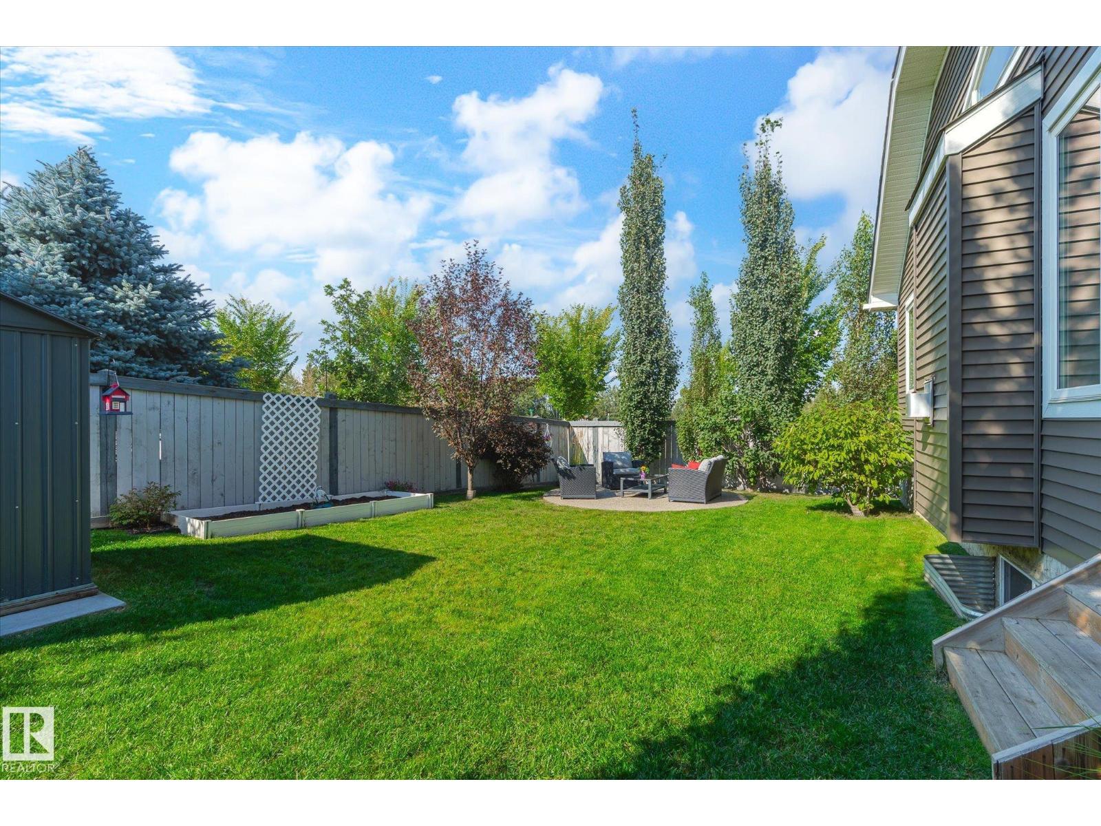Photo 41 of 1 Lincoln Ga, Spruce Grove AB