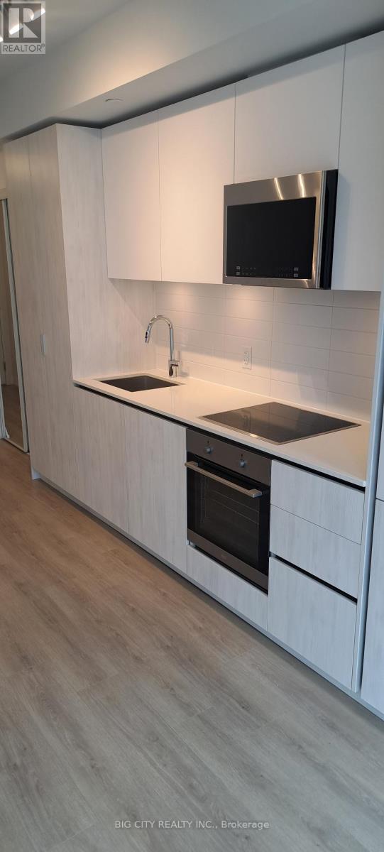 Photo 3 of 3008 8 Widmer Street, Toronto ON