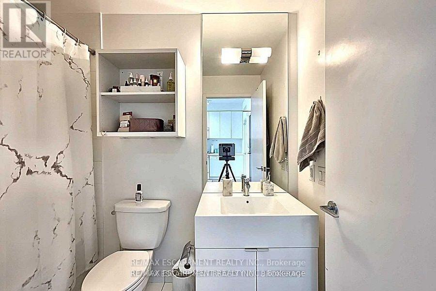 Photo 16 of 3701 15 Iceboat Terrace, Toronto ON