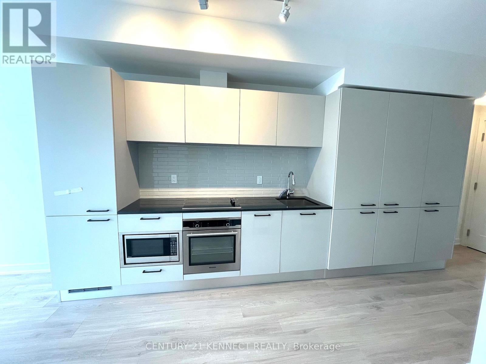 Photo 6 of 1211 3 Gloucester Street, Toronto ON