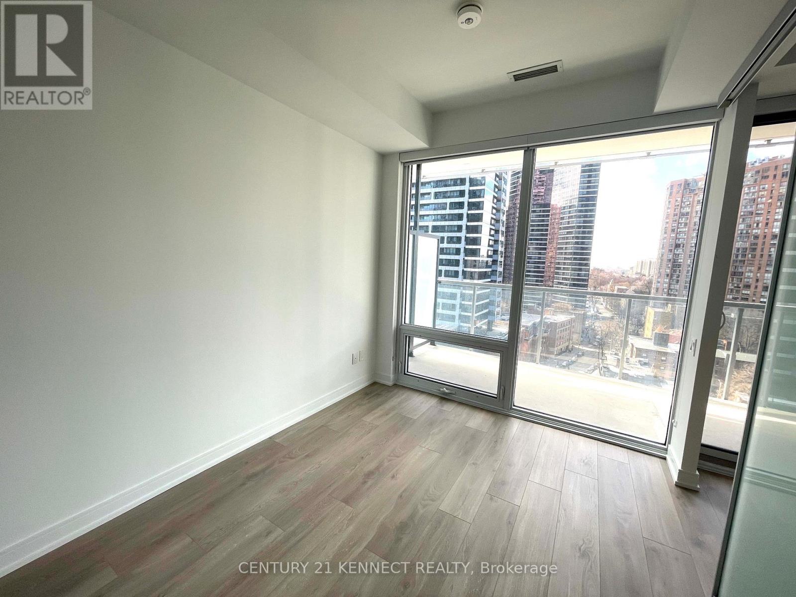 Photo 7 of 1211 3 Gloucester Street, Toronto ON