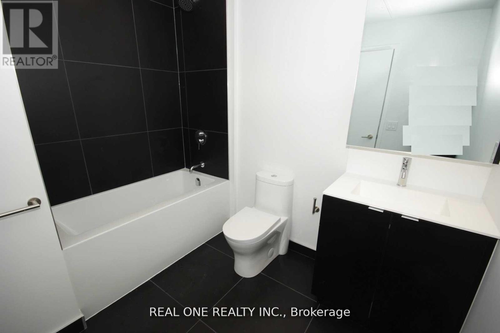 Photo 10 of 2803 20 Edward Street, Toronto ON