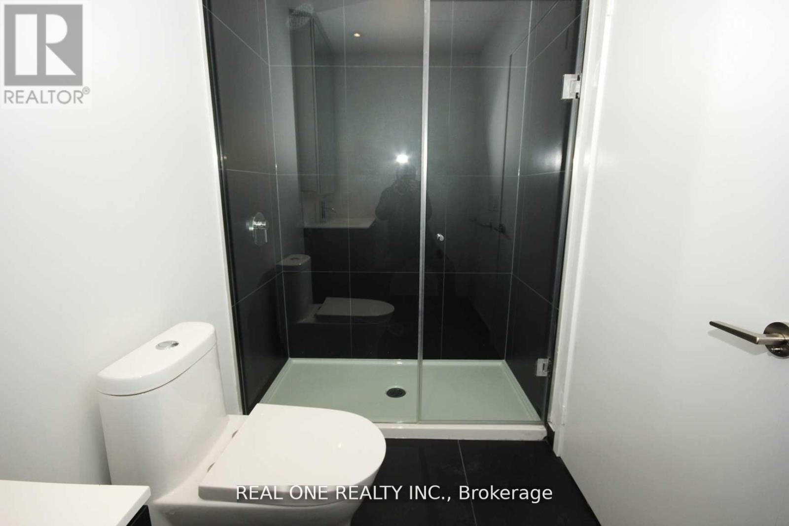 Photo 15 of 2803 20 Edward Street, Toronto ON