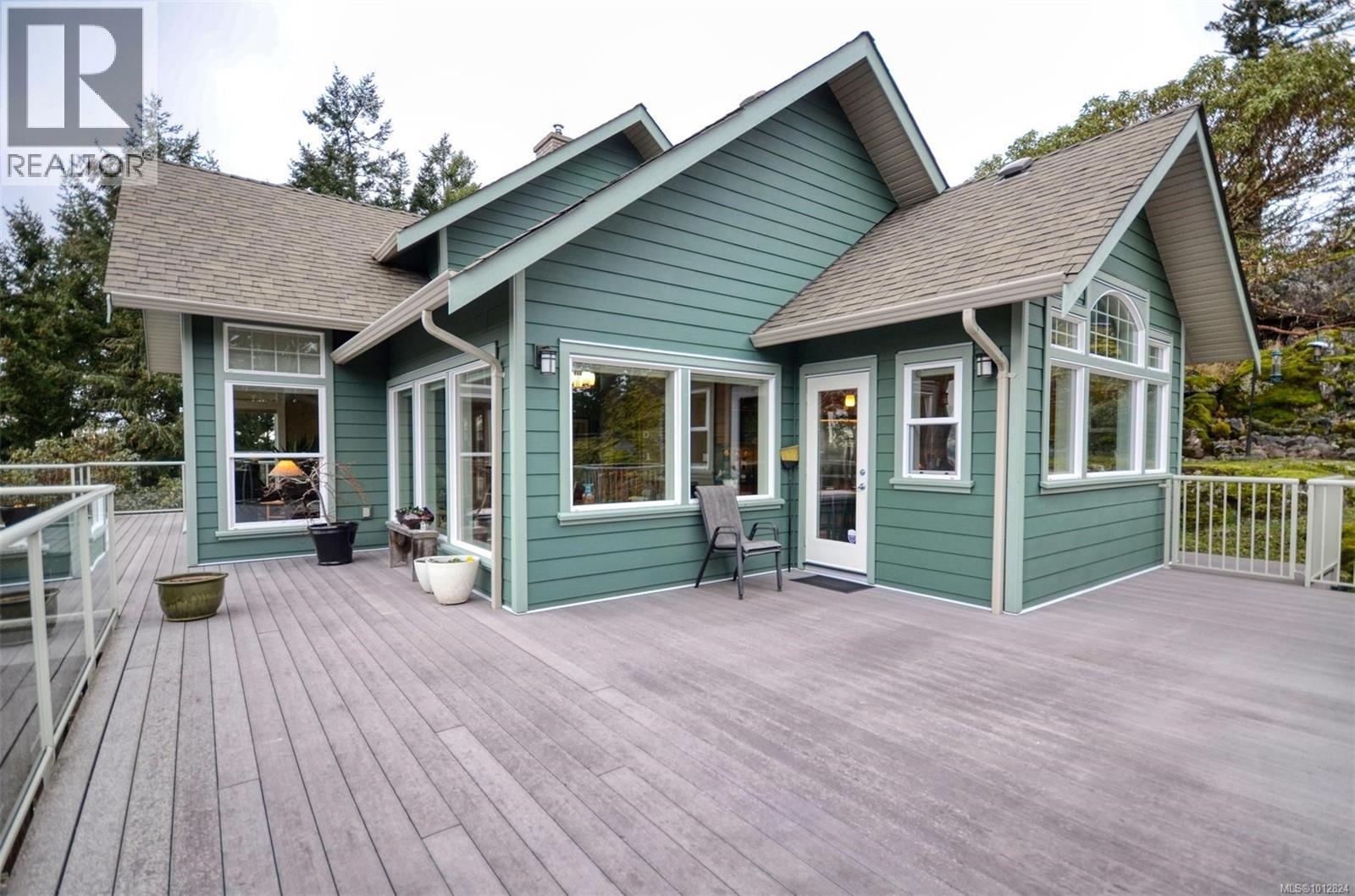 4935 Deer Park Trail, Metchosin