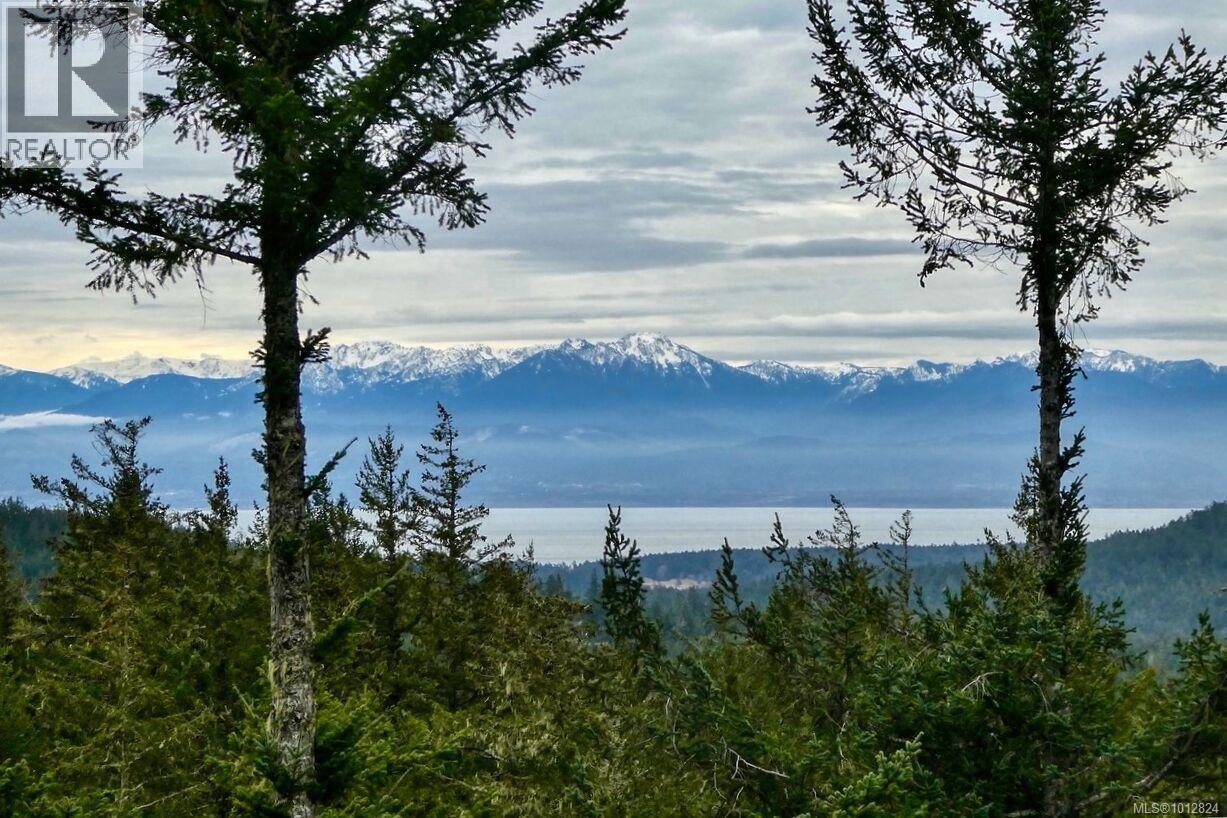 4935 Deer Park Trail, Metchosin