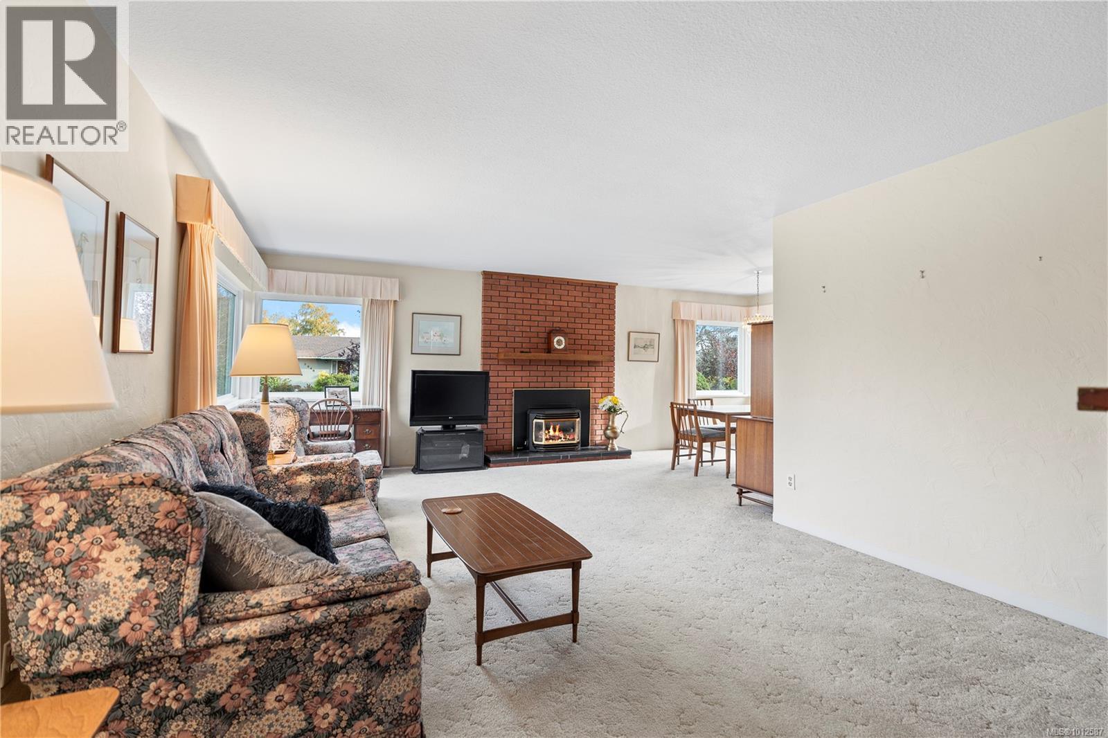 2830 Dunlevy St, Oak Bay