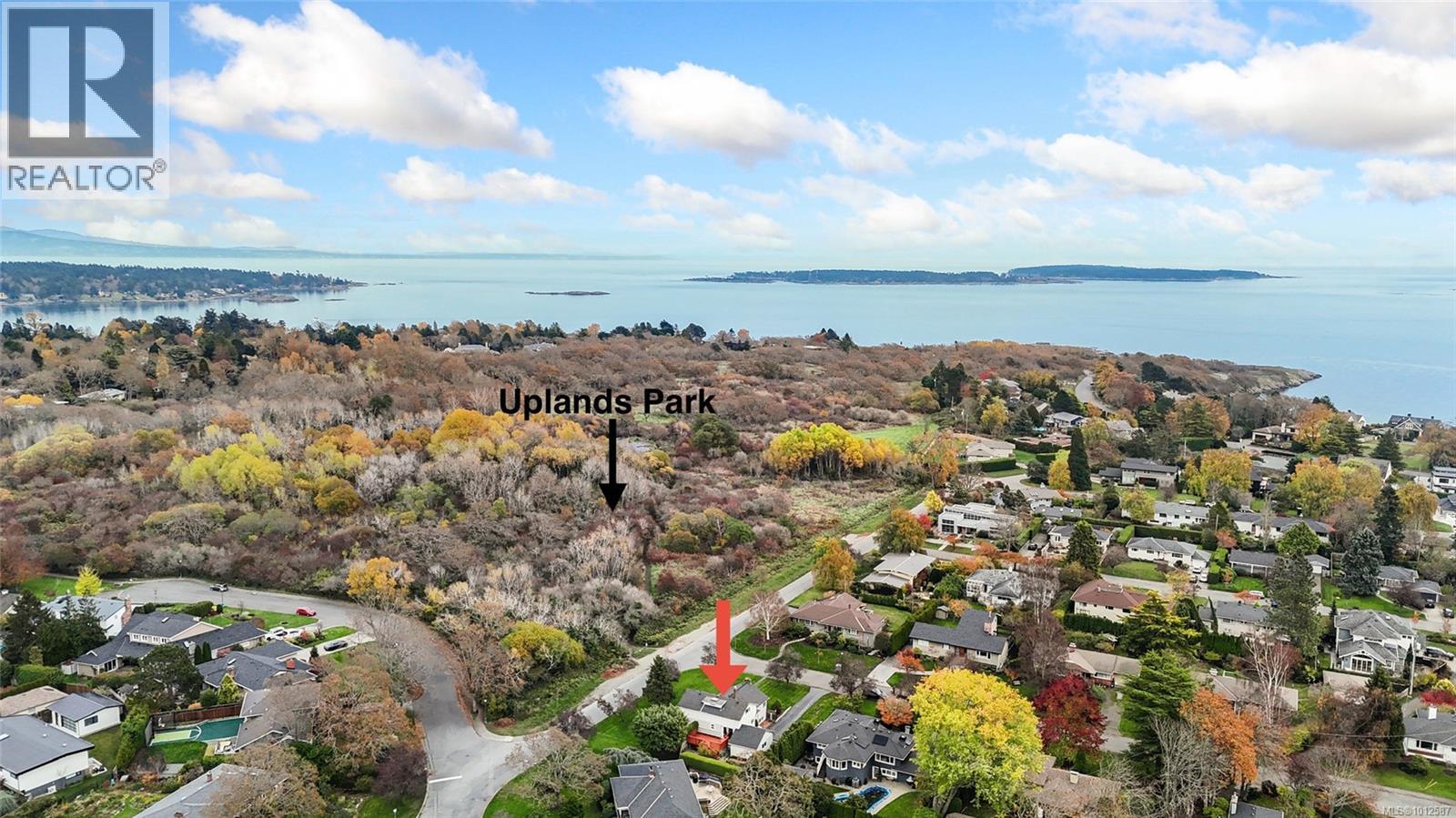 2830 Dunlevy St, Oak Bay