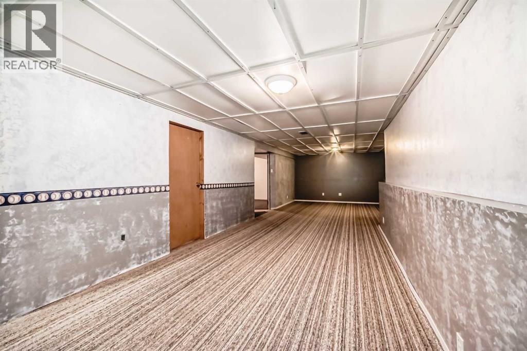 Photo 33 of 724 Pinecliff Road Ne, Calgary AB