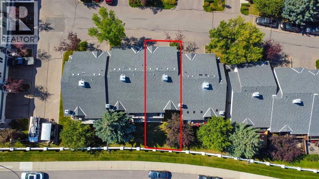 Photo 30 of 140 Sunlake Gardens Se, Calgary AB
