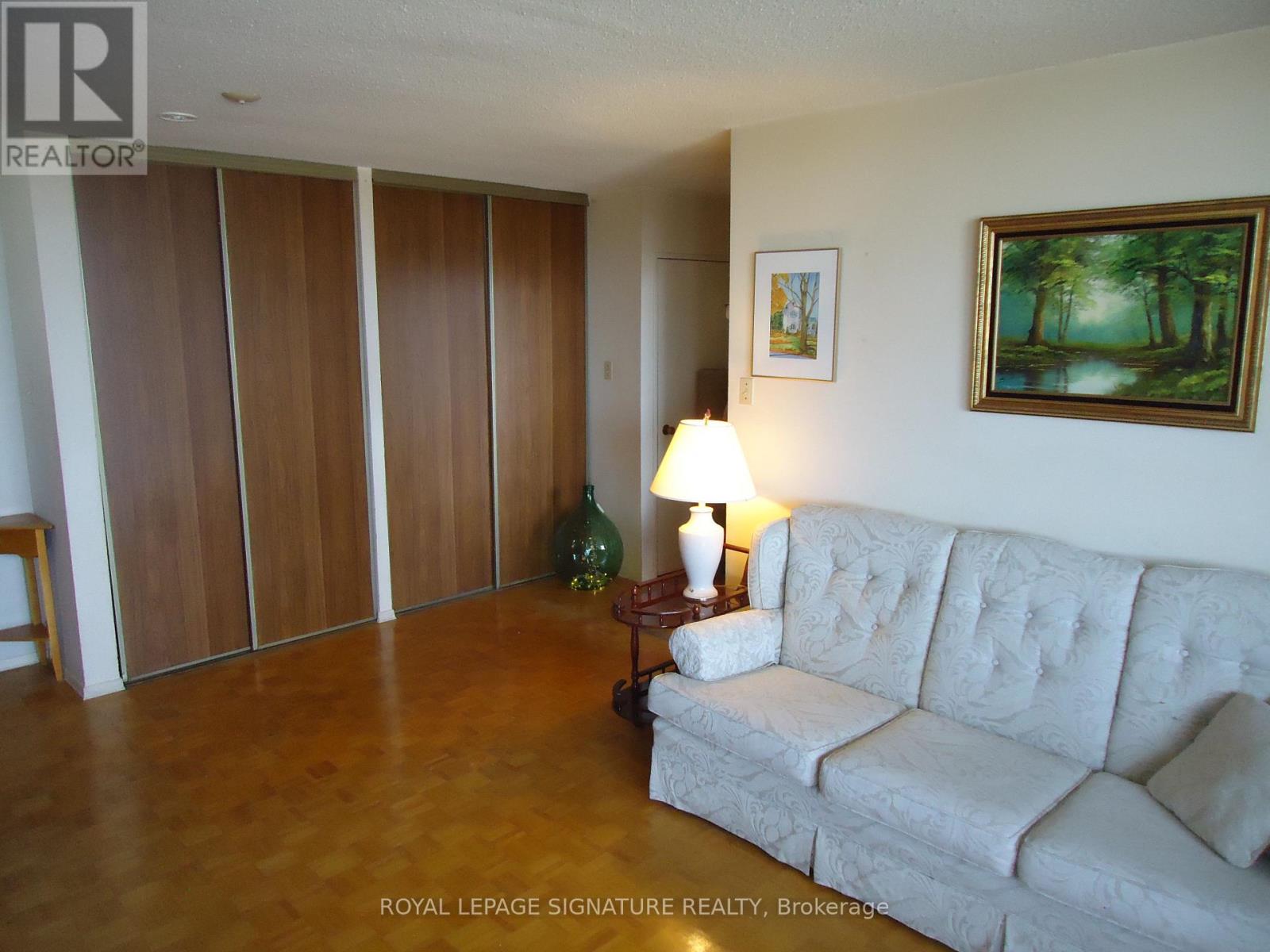 Photo 3 of 1401 301 Prudential Drive, Toronto ON