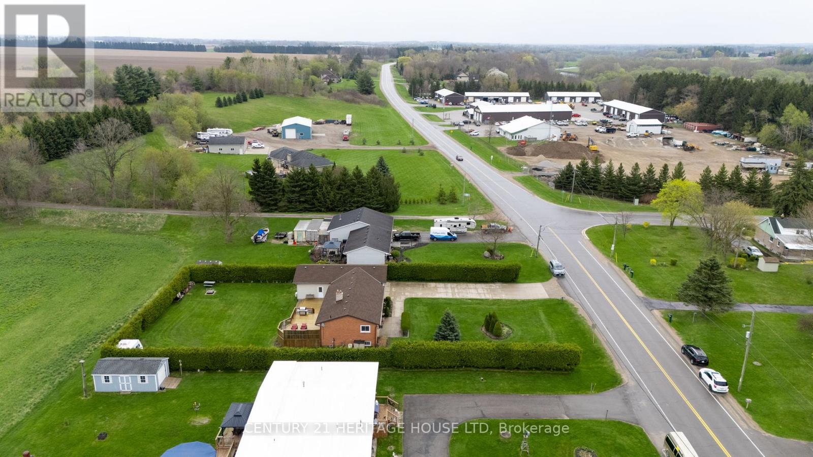 Photo 41 of 2720 Catherine Street, Thames Centre ON