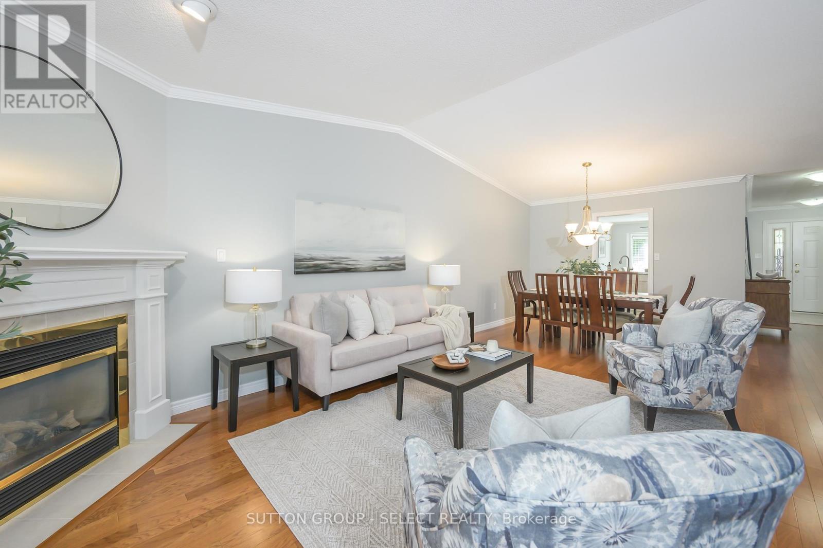 Photo 12 of 4 505 Cranbrook Road, London South ON