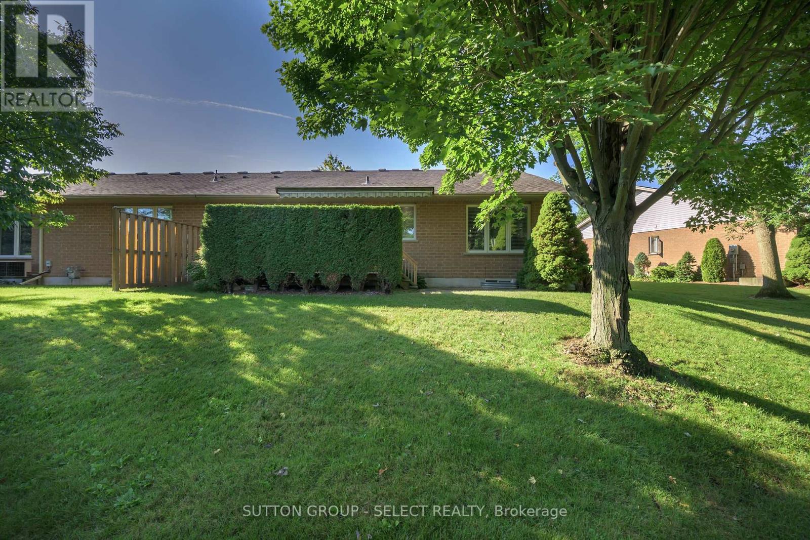 Photo 33 of 4 505 Cranbrook Road, London South ON