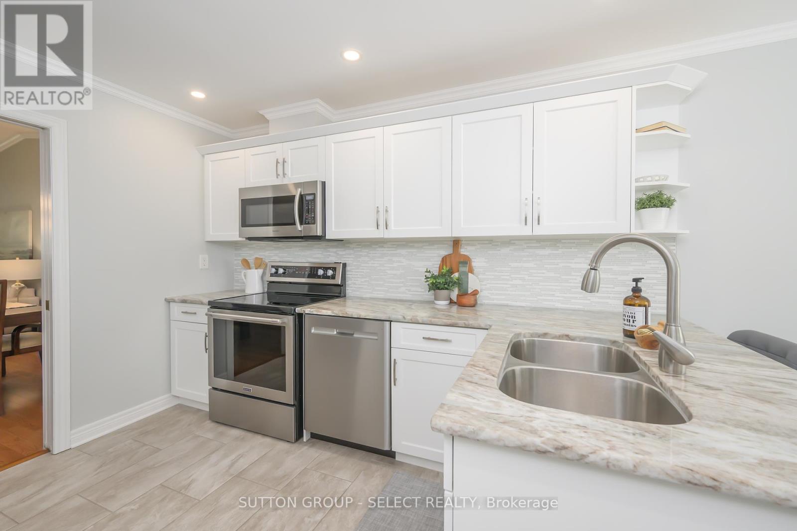 Photo 4 of 4 505 Cranbrook Road, London South ON