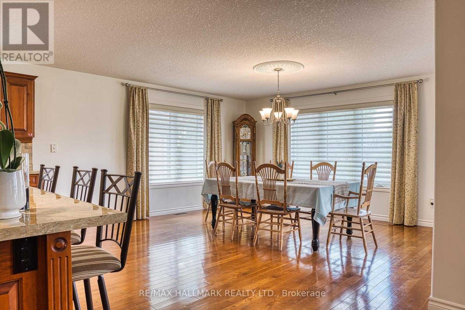 Photo 12 of 735 Wellington Avenue S, North Perth ON