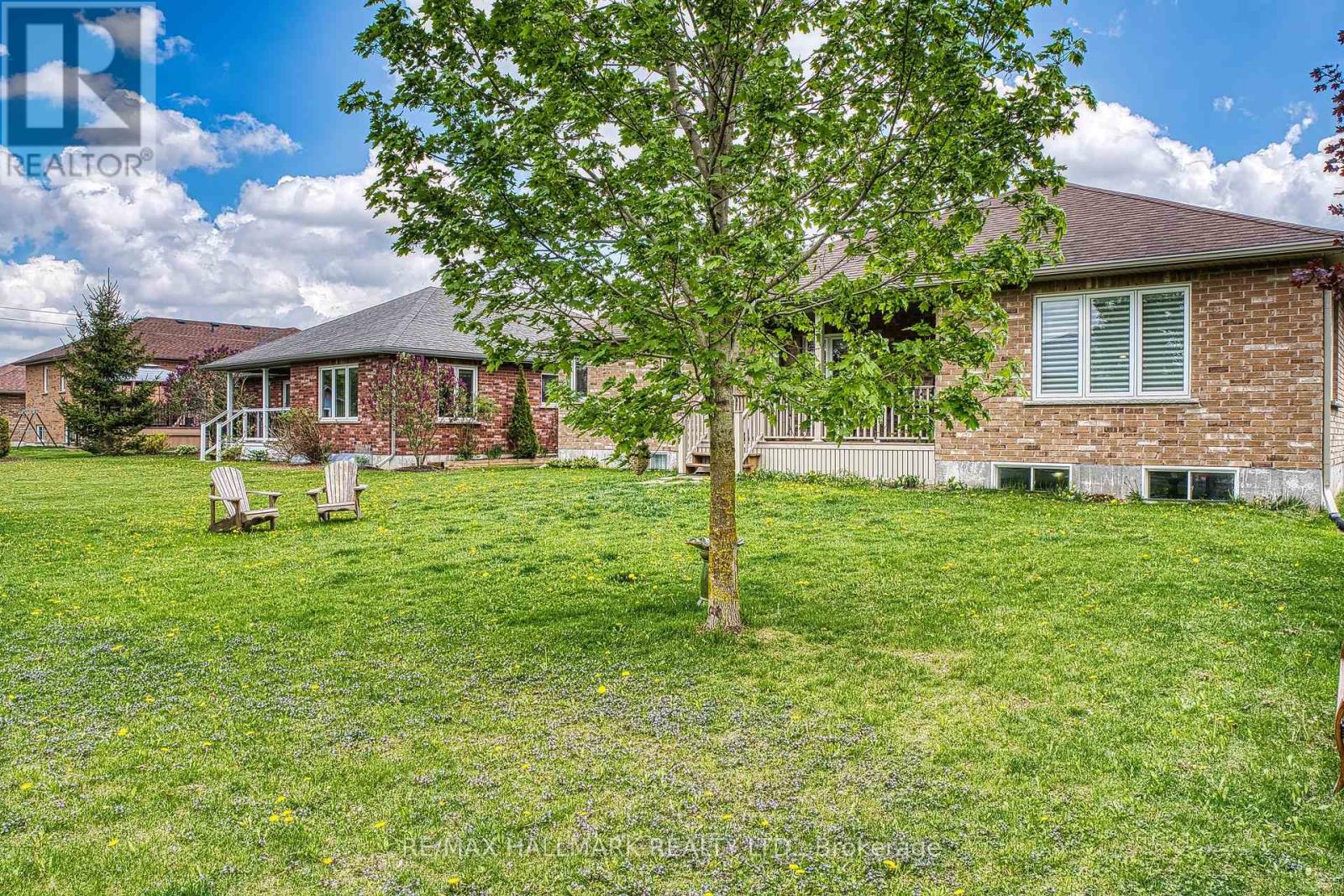 Photo 40 of 735 Wellington Avenue S, North Perth ON