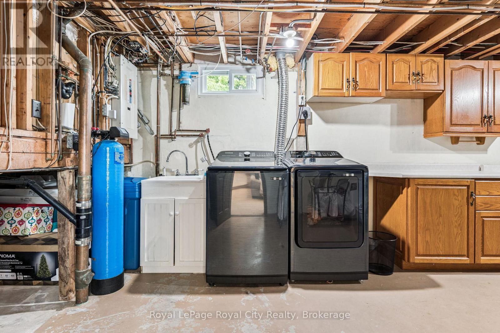 Photo 28 of 22 Owen Avenue, Kitchener ON