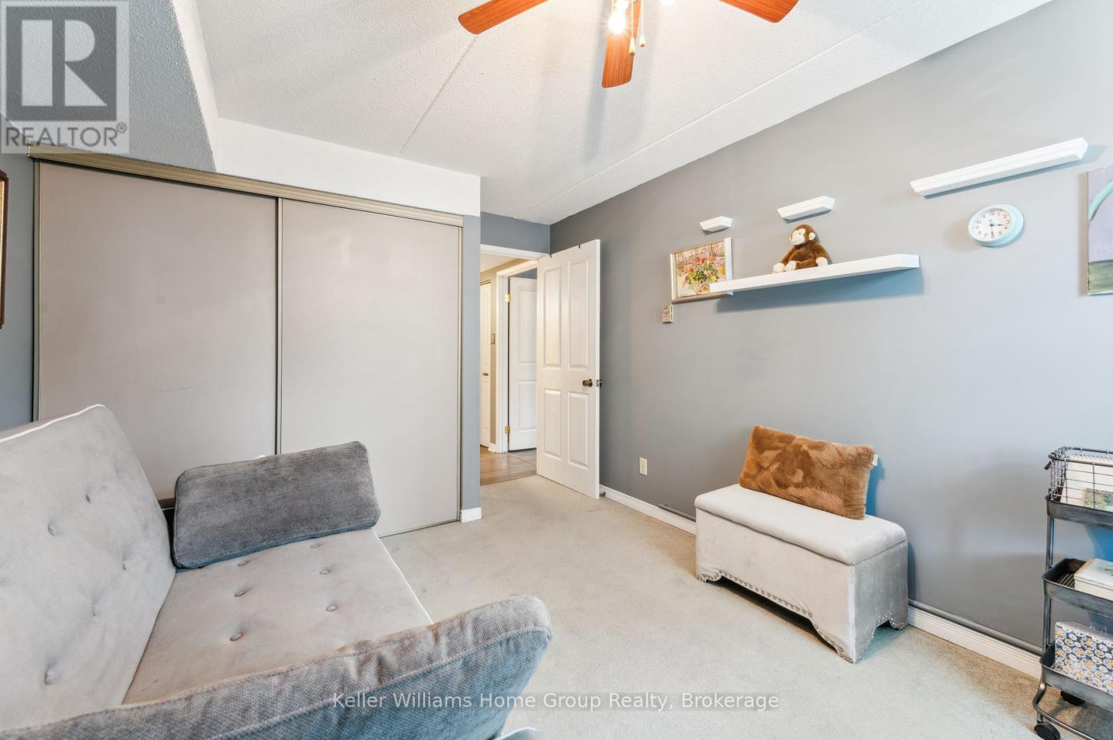 Photo 22 of 105 8 Christopher Court, Guelph ON