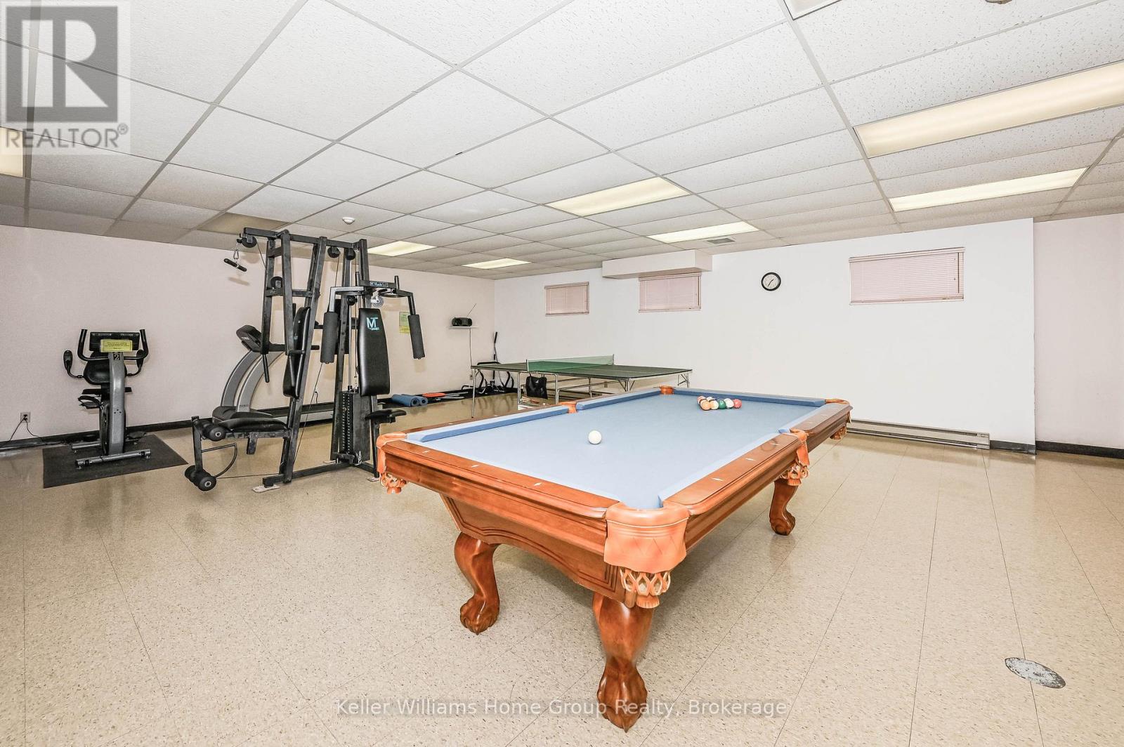Photo 40 of 105 8 Christopher Court, Guelph ON