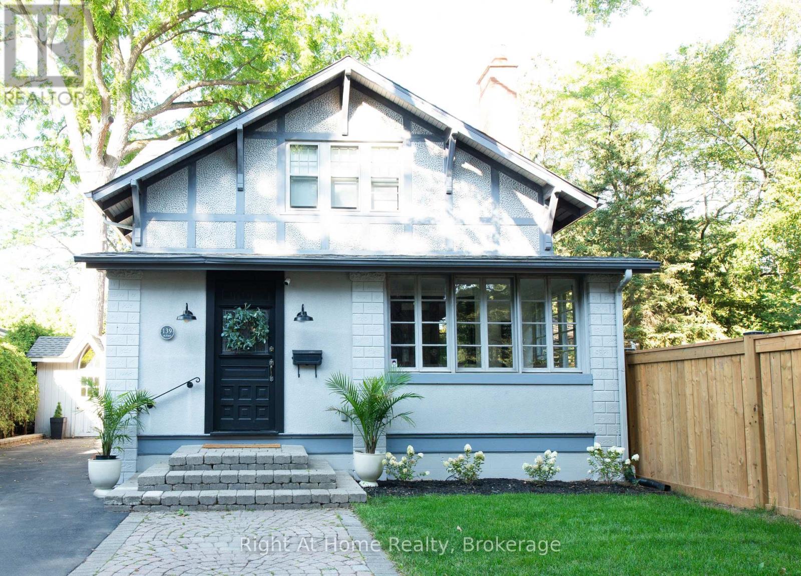 Photo 1 of 139 Allan Street, Oakville ON