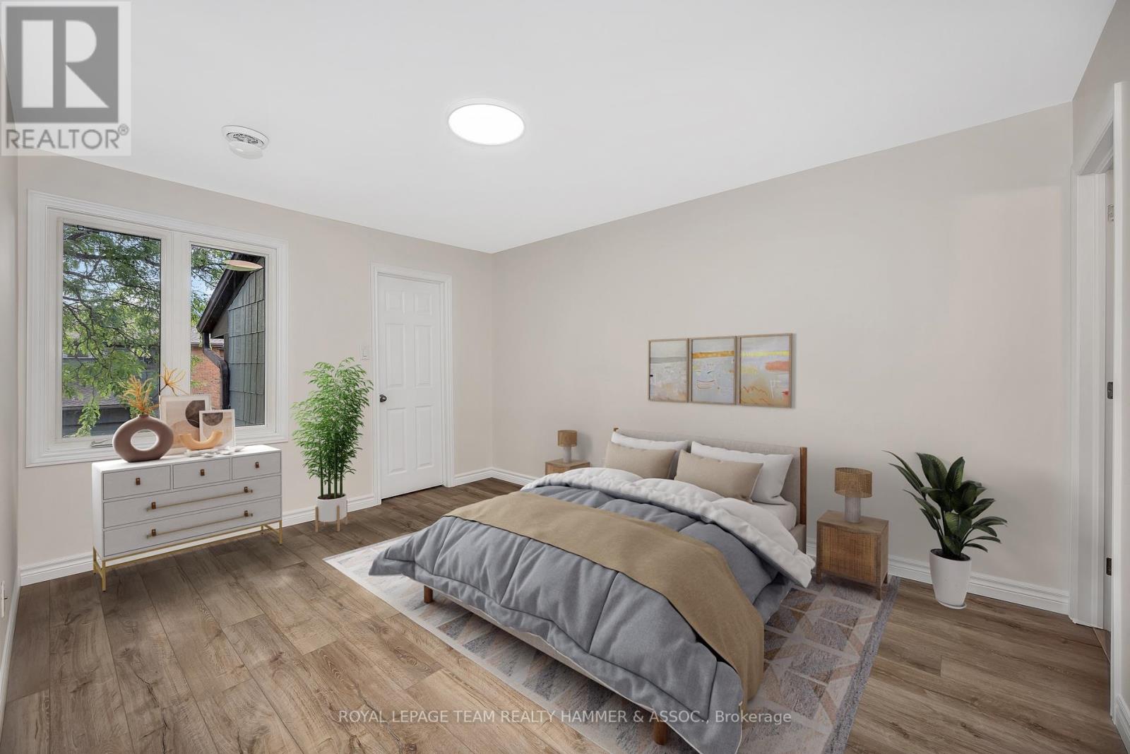 Photo 11 of 8 Chisholm Court, Ottawa ON
