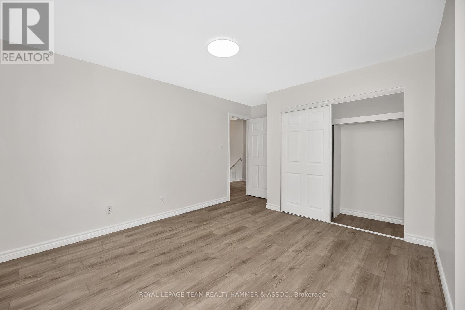 Photo 18 of 8 Chisholm Court, Ottawa ON