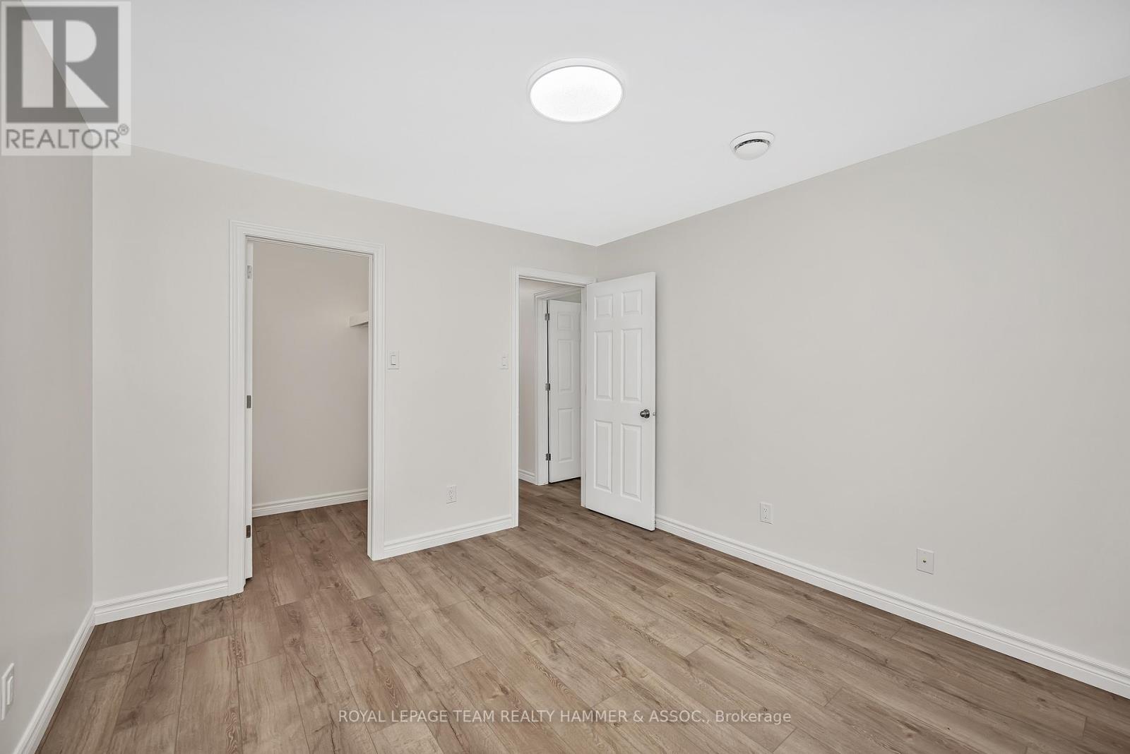 Photo 20 of 8 Chisholm Court, Ottawa ON