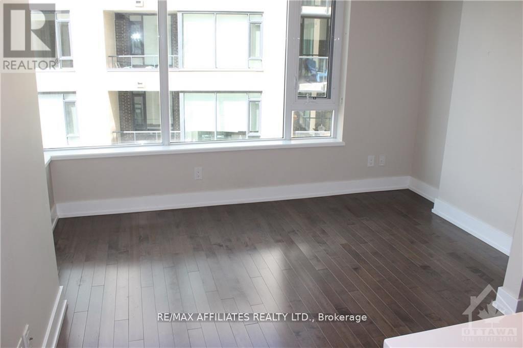 Photo 6 of 515 360 Patricia Avenue, Ottawa ON