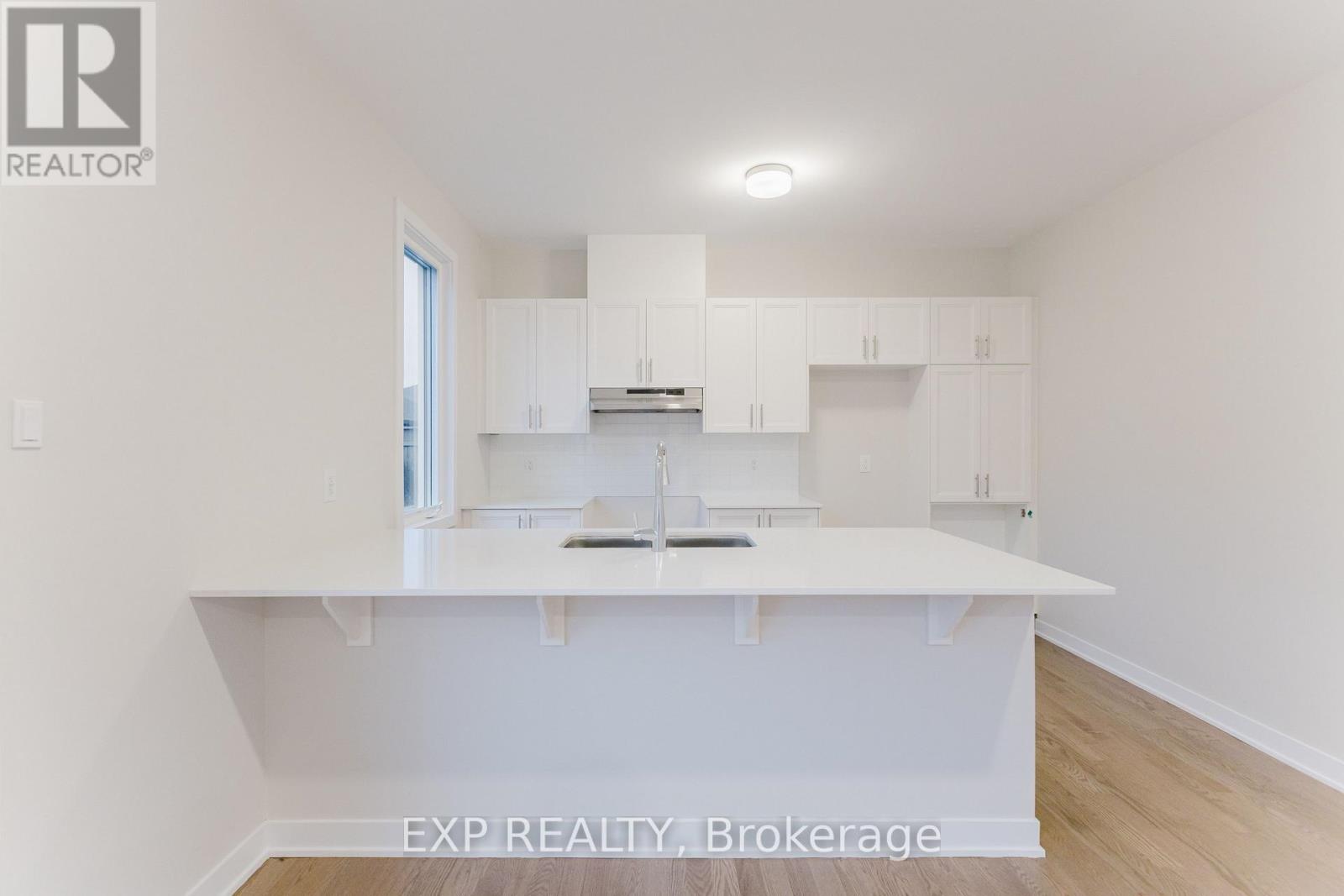 Photo 10 of 133 Ryan Reynolds Way, Ottawa ON