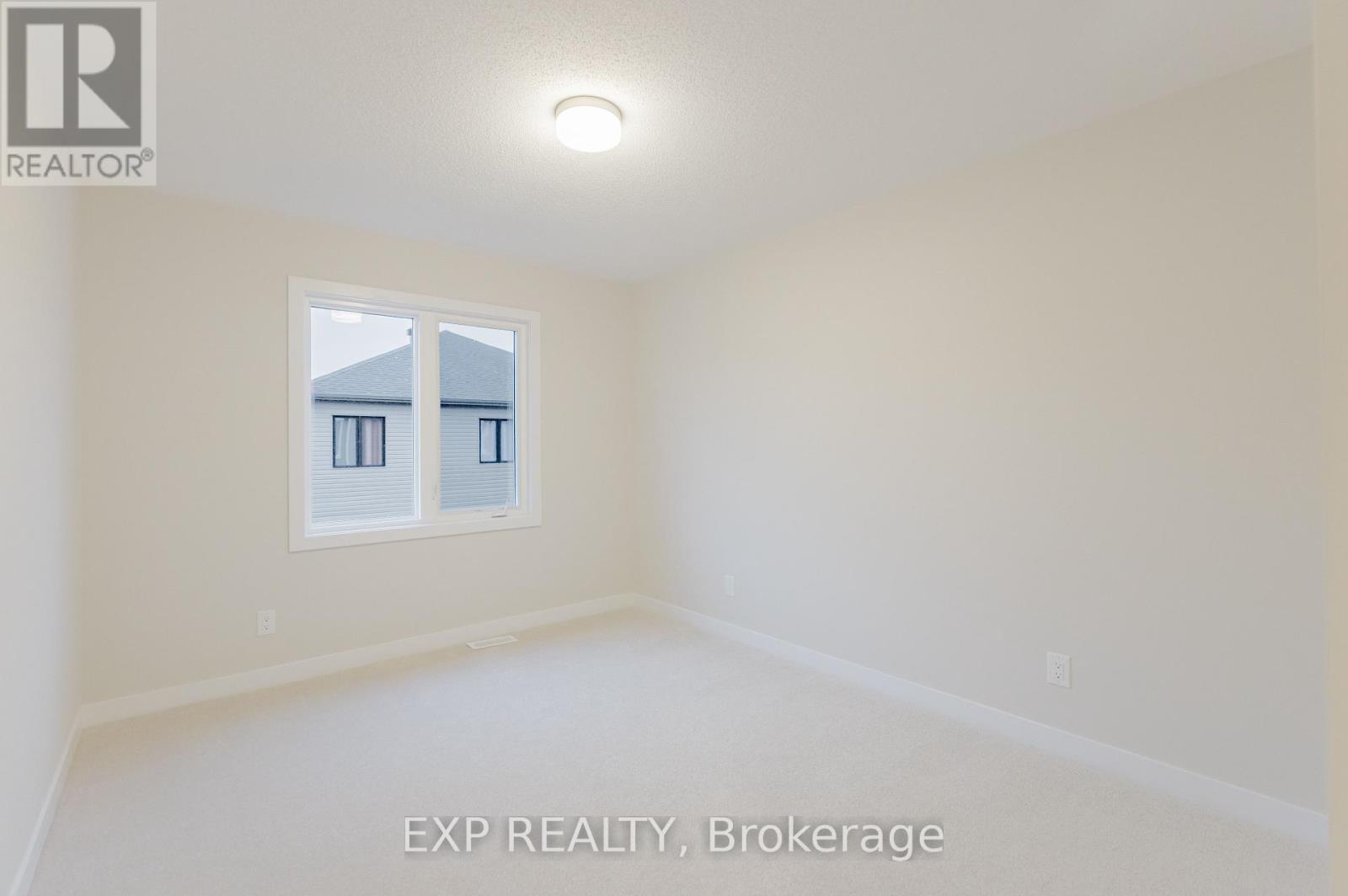 Photo 17 of 133 Ryan Reynolds Way, Ottawa ON