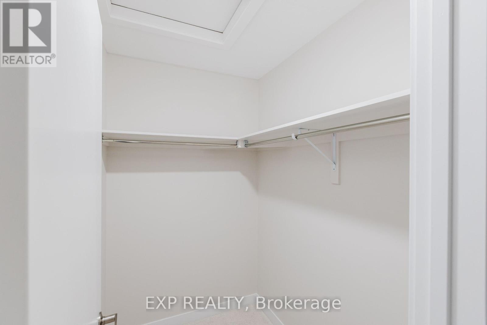 Photo 18 of 133 Ryan Reynolds Way, Ottawa ON
