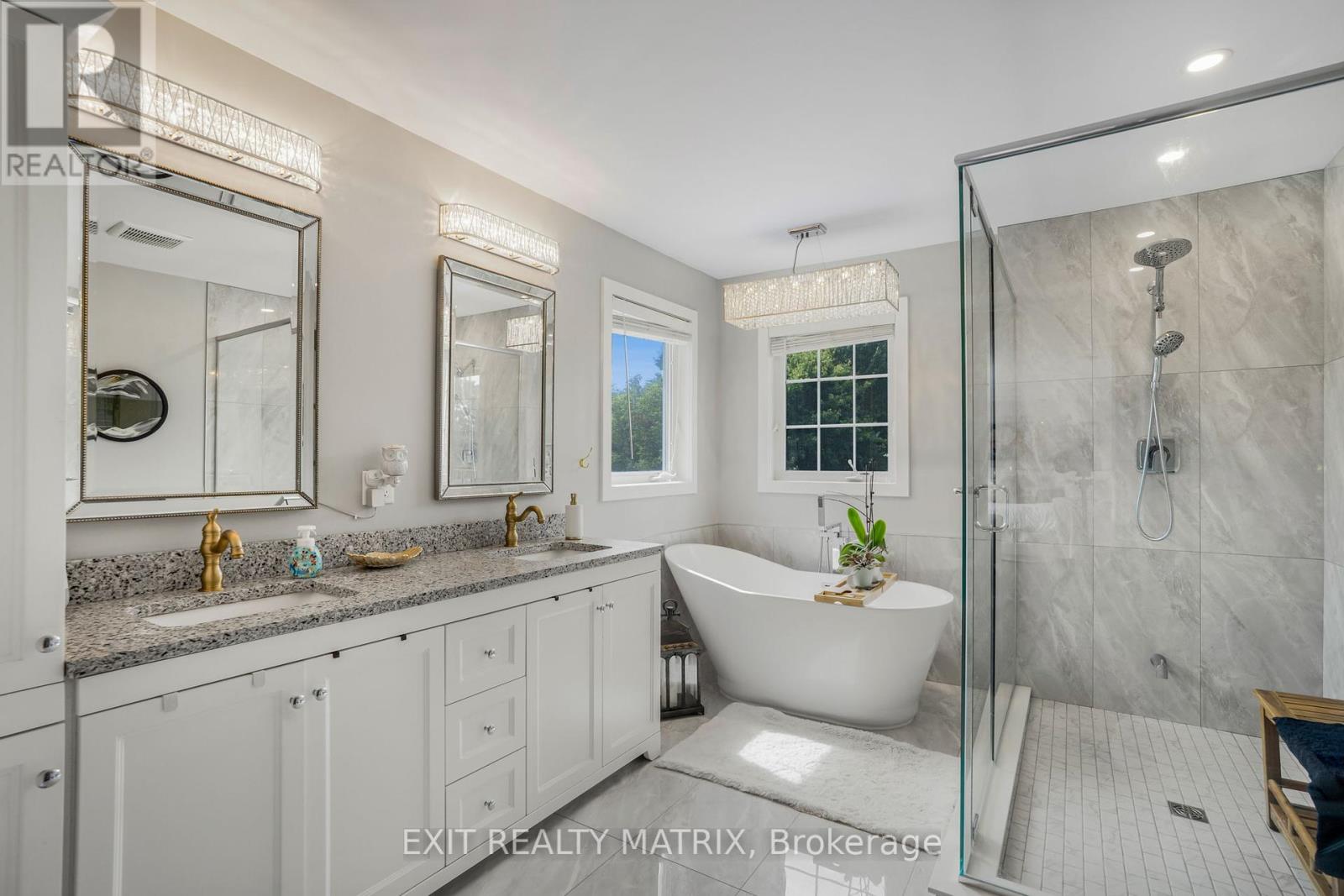 Photo 23 of 116 Lamadeleine Boulevard, Russell ON