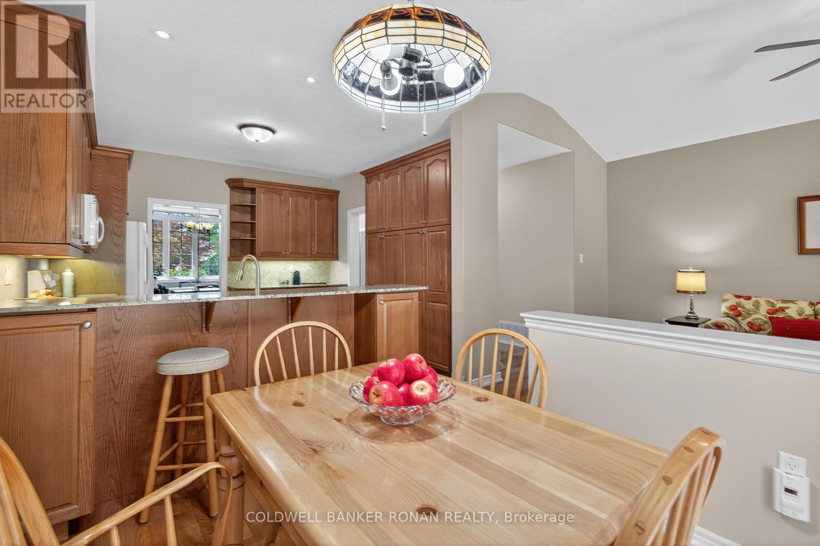 Photo 17 of 145 Buchanan Drive, New Tecumseth ON
