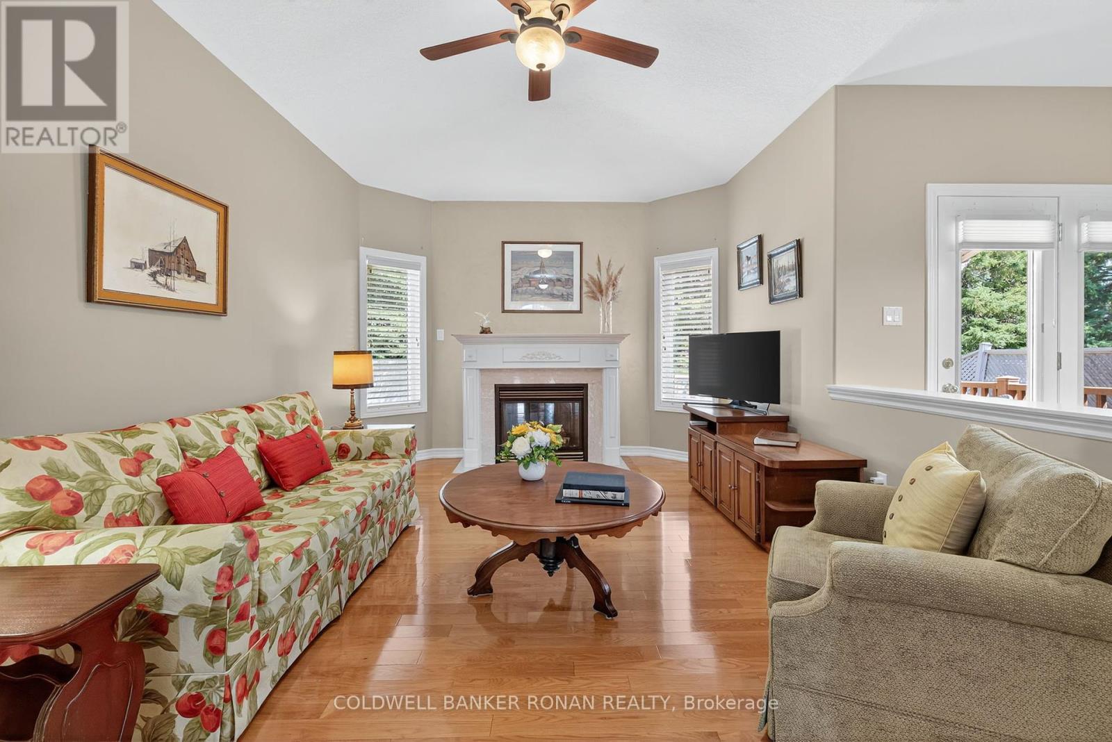 Photo 19 of 145 Buchanan Drive, New Tecumseth ON