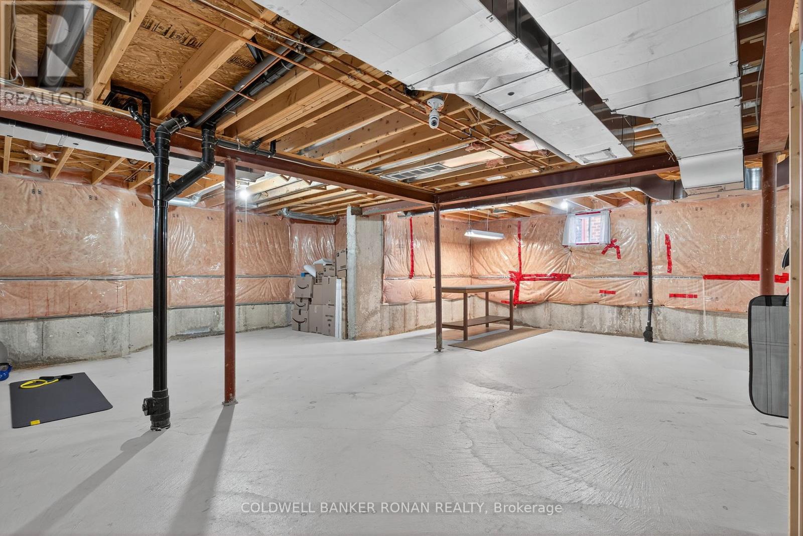 Photo 32 of 145 Buchanan Drive, New Tecumseth ON