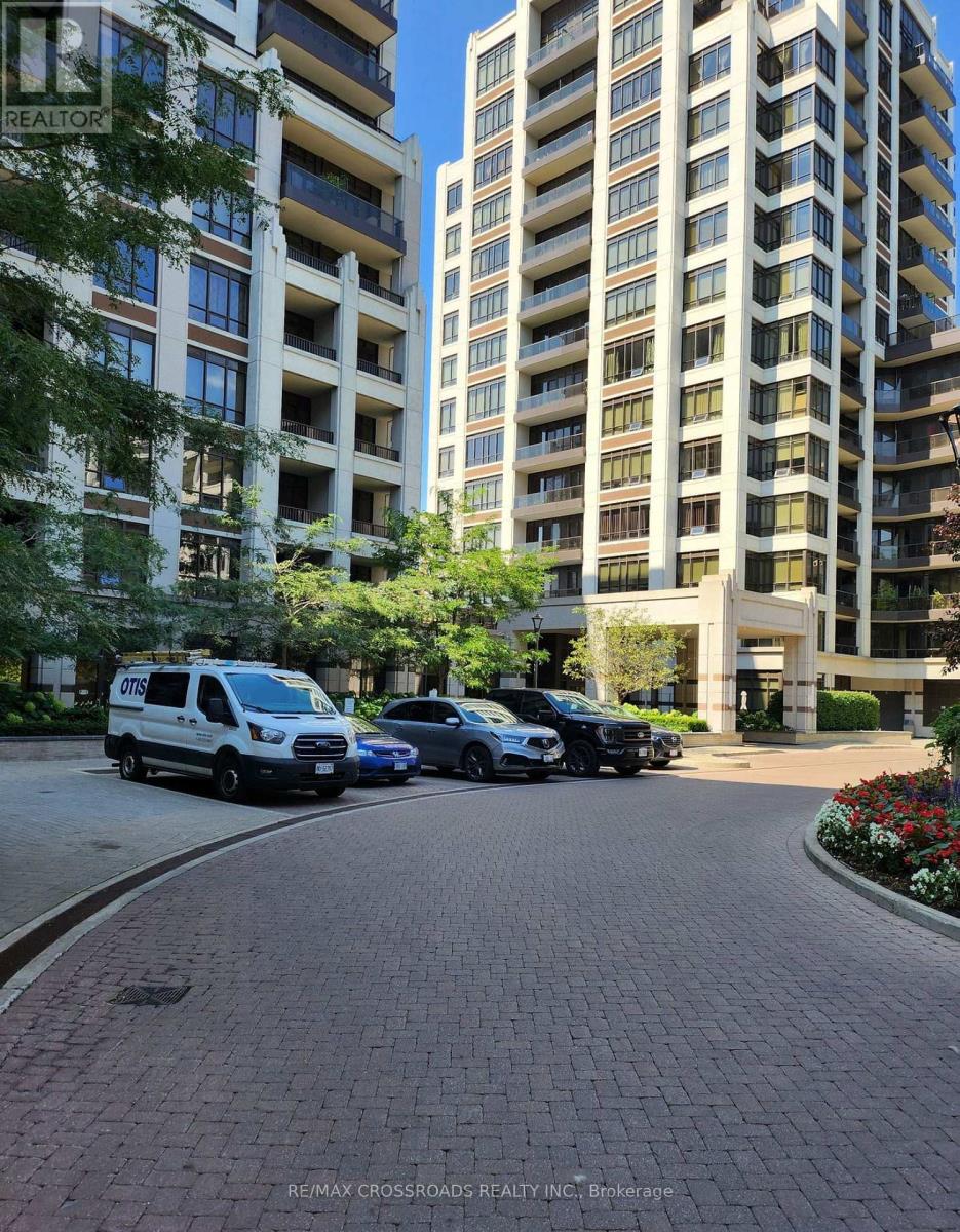 Photo 1 of 502 38 Cedarland Drive, Markham ON